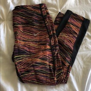 Nike Crop Leggings